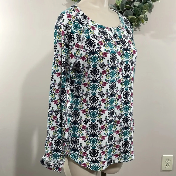 T by Talbots Long Sleeve Raglan Two Button Floral Knit Top MP - Picture 9 of 16